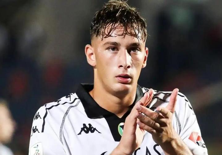 非卖品！米体：国米计划为皮奥-埃斯波西托涨薪，已拒5000万报价