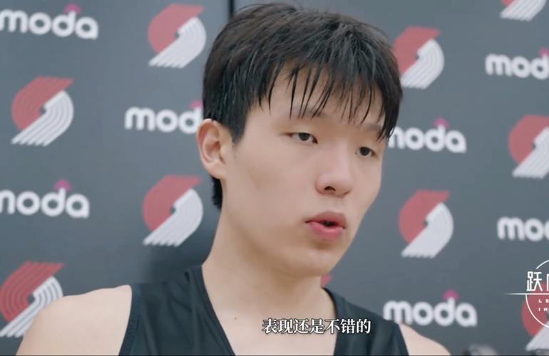 上场爆发后整个人松弛感拉满~小吧探班开拓者训练 杨瀚森加练罚球