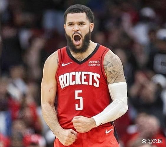 阿姆拉巴特：不认为安东尼动作该判红牌 乌德勒支很强不应被低估